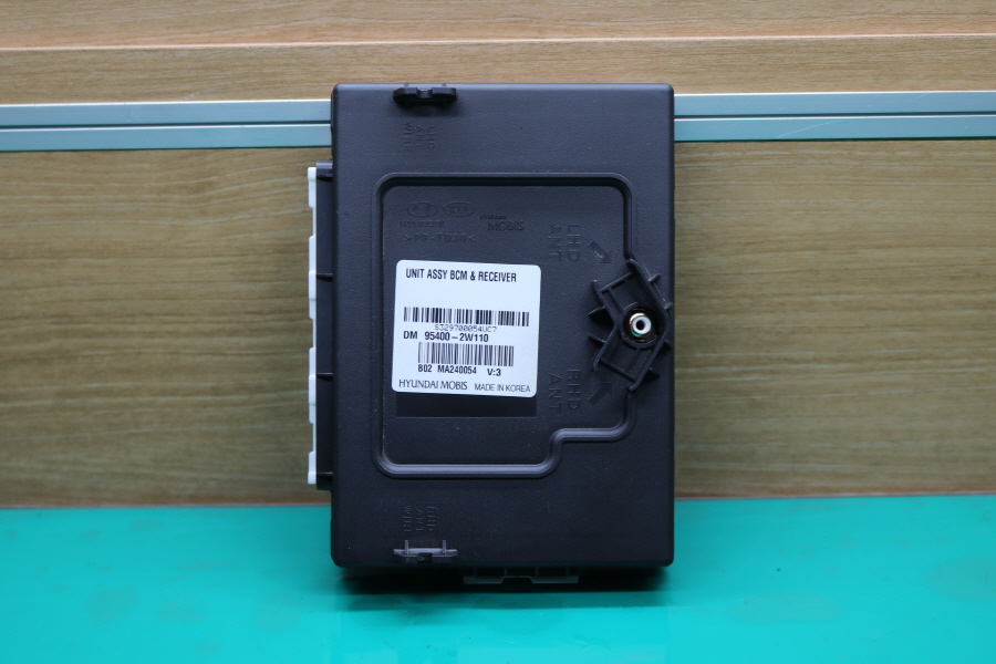 95400 2W110 Hyundai Santafe DM